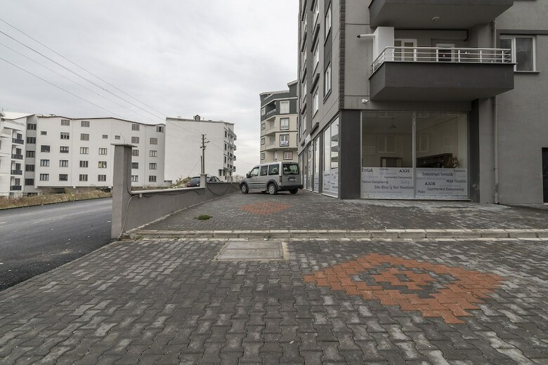 Axis Homes Suit