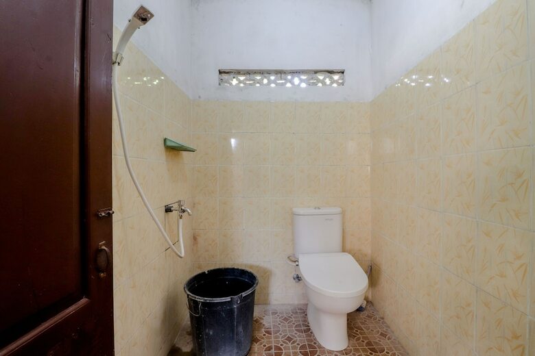 Hotel Omah Nggunung Cafe & Homestay