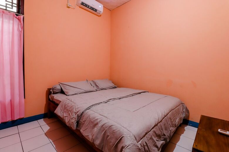 Hotel Homestay Penginapan Anita