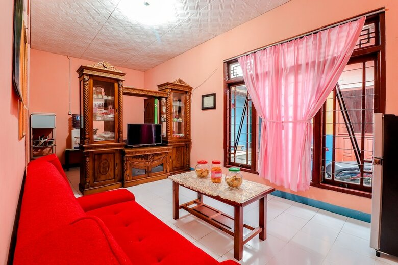 Hotel Homestay Penginapan Anita