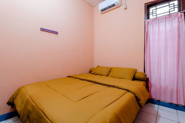 Hotel Homestay Penginapan Anita
