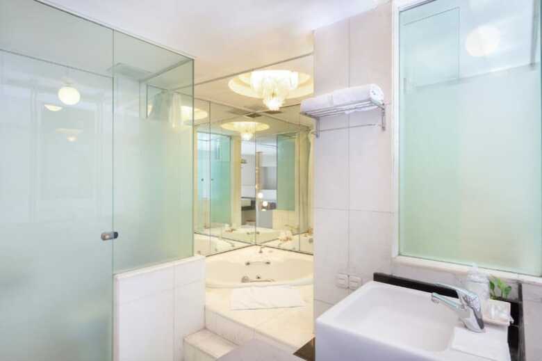 Lux Tychi Hotel Malang