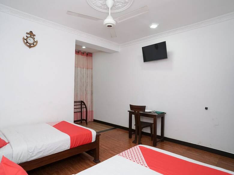Hotel Oyo 489 Shirantha Rest