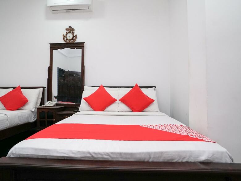Hotel Oyo 489 Shirantha Rest