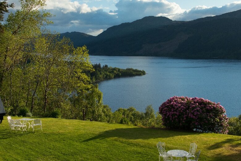 Posada Foyers Lodge