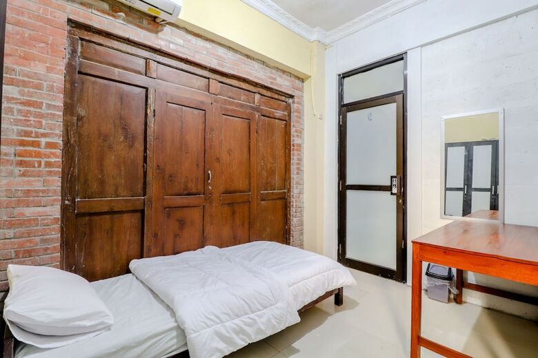 Hotel Griya Batik D'santoso