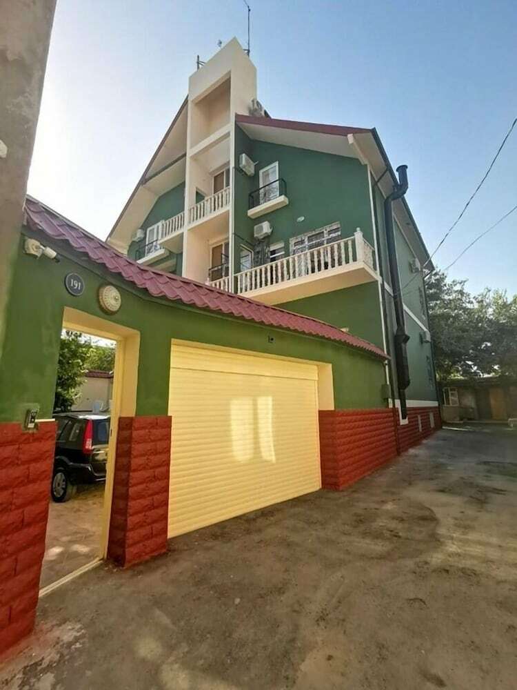 Hotel Soprano