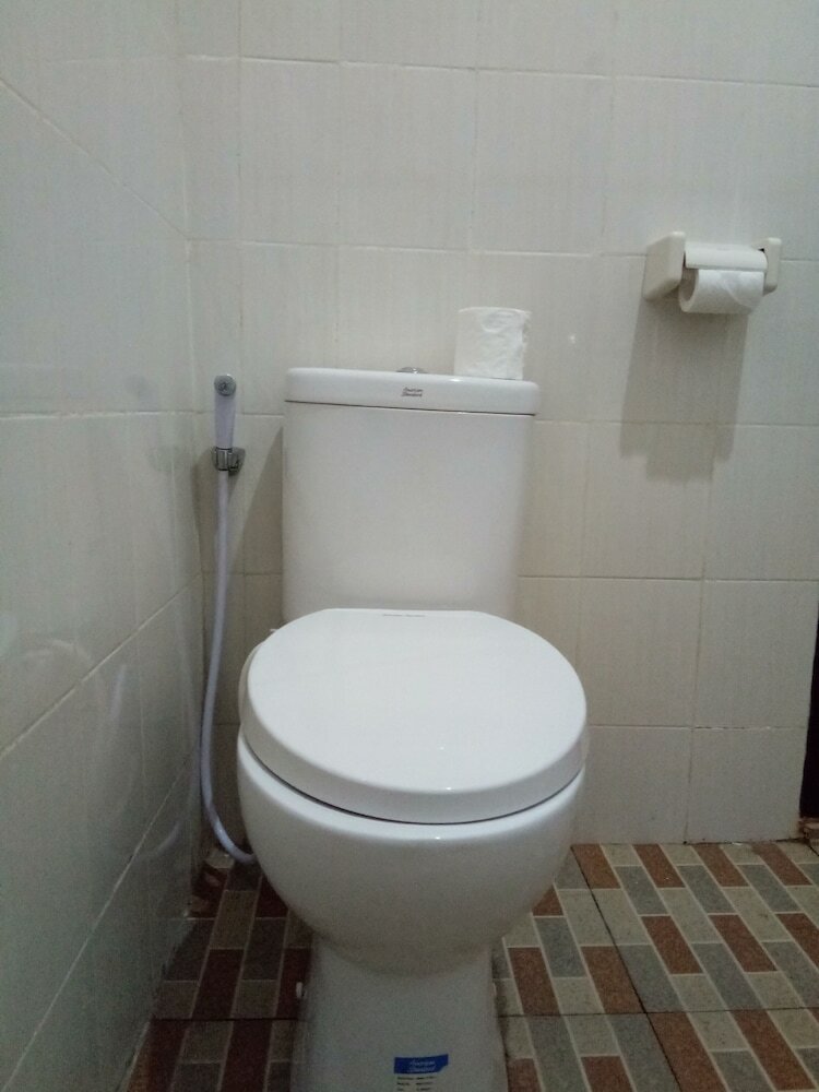Hotel Bagoesfull Homestay
