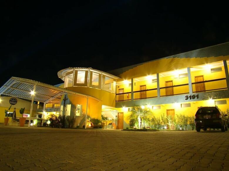 Oyo Aparecida Hotel