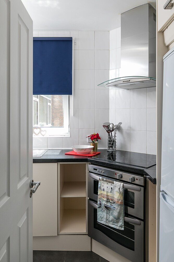 Spacious 3-bedroom Apartment Next To Museums