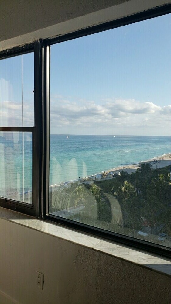 Apartamentos Penthouse Studio Ocean View On Miami Beach