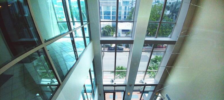 Hotel Magnificient Water Views