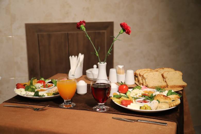 Sef Cave Hotel