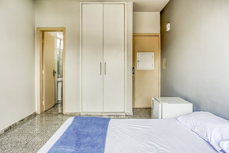 Oyo Speciali Hotel