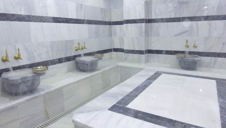 Civril Deluxe Hotel