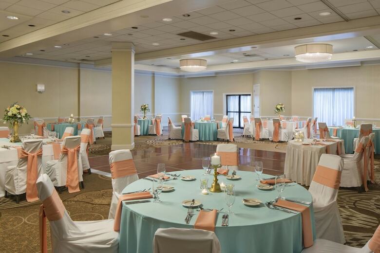 Sheraton Harrisburg Hershey Hotel