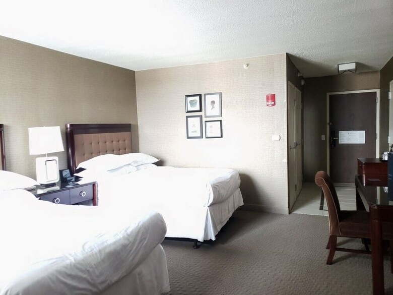 Sheraton Harrisburg Hershey Hotel