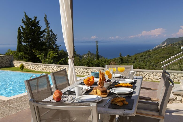 Drimonari Villas