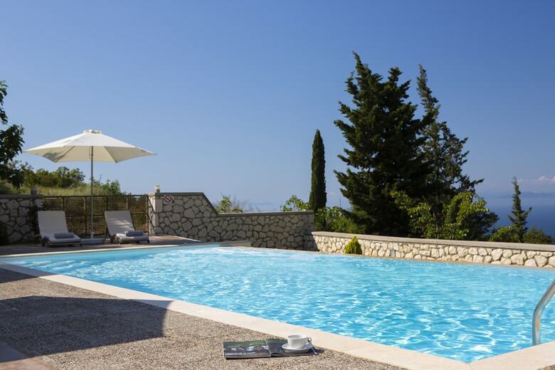 Drimonari Villas