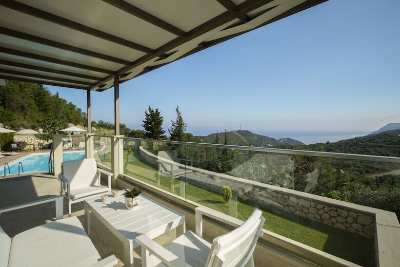 Drimonari Villas