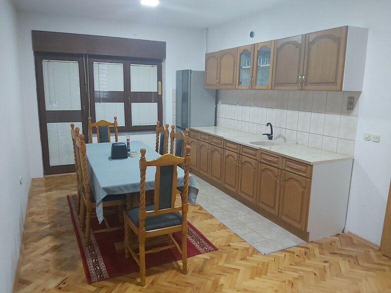 Hostal Hostel & Apartments Academy