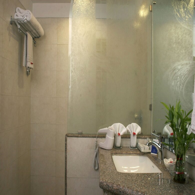 Hotel Legend Sarovar Portico, Baddi