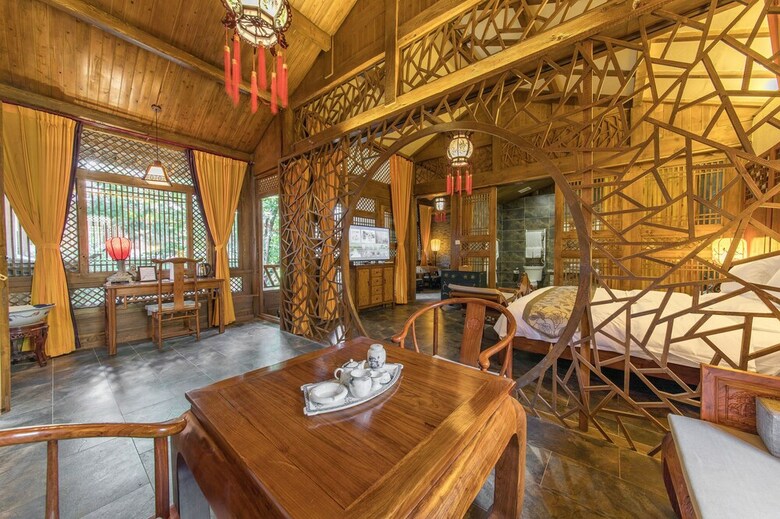 Posada Lijiang Langyun Inn
