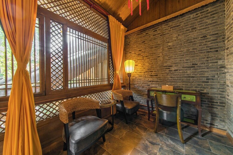 Posada Lijiang Langyun Inn