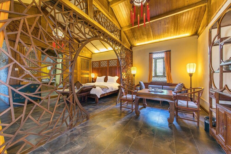 Posada Lijiang Langyun Inn