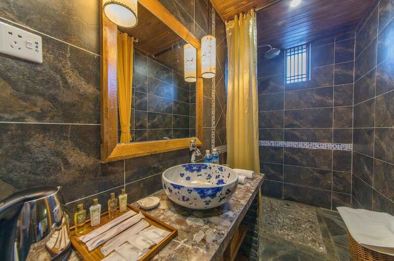 Posada Lijiang Langyun Inn