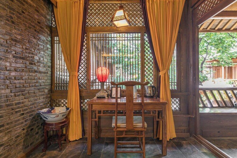 Posada Lijiang Langyun Inn