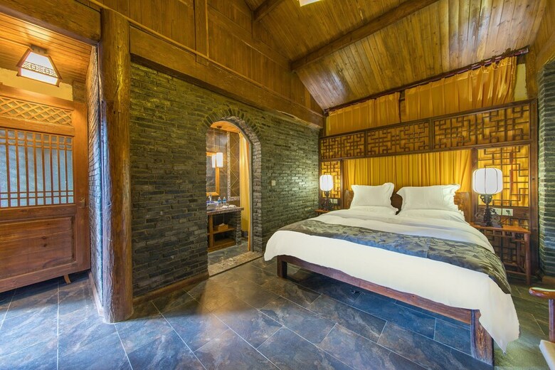 Posada Lijiang Langyun Inn