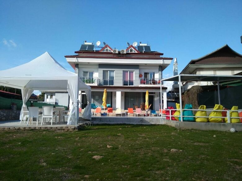 Paddys Apartments