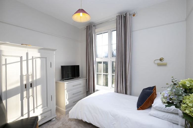 Pages Hotel & Guesthouse