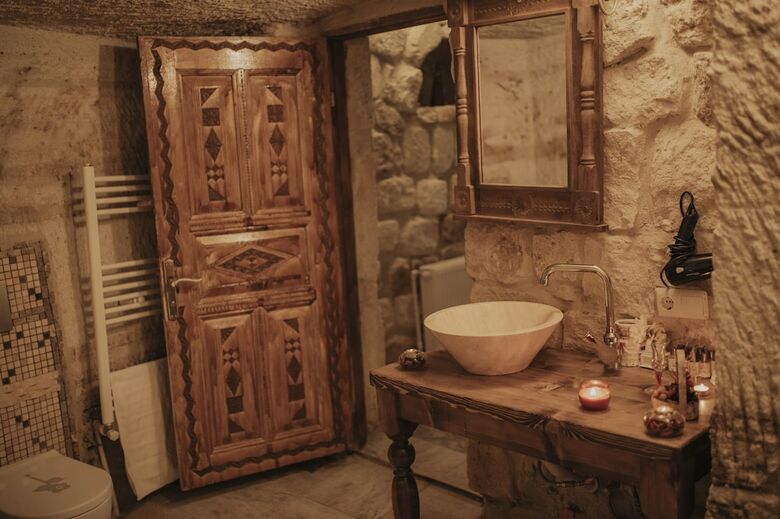 Splendid Cave Hotel