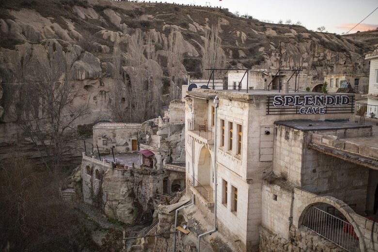 Splendid Cave Hotel
