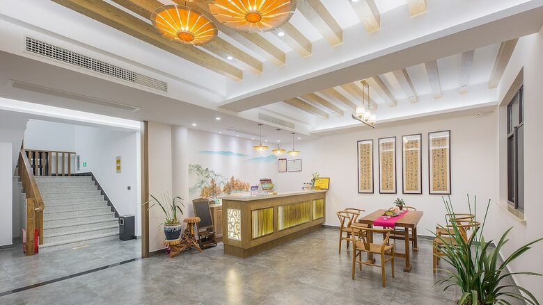 Floral Hotel  Red Forest Yuyao