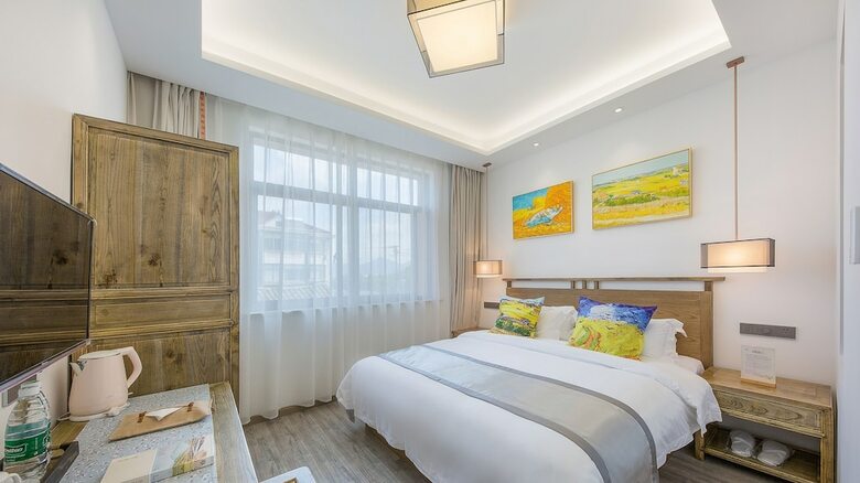 Floral Hotel  Red Forest Yuyao