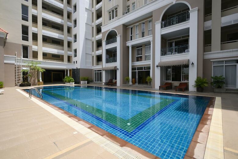 Apartamentos 2br At Patong Loft Wifi Pool