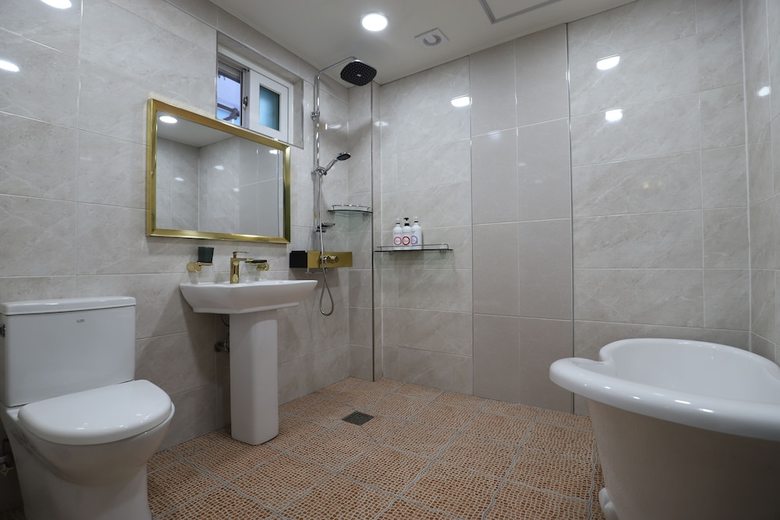 Gunsan Jnk Classic Hotel - Black