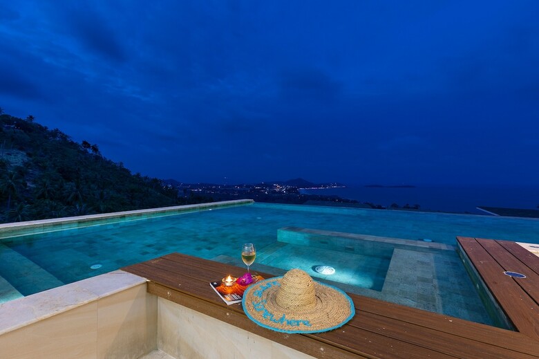 Chaweng Noi Luxury 4br Blue Dream Villa