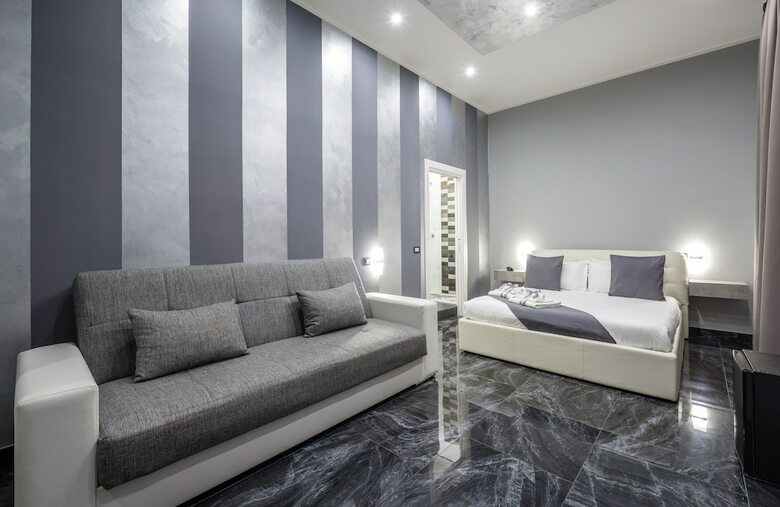 Hotel Bella Napoli Suites