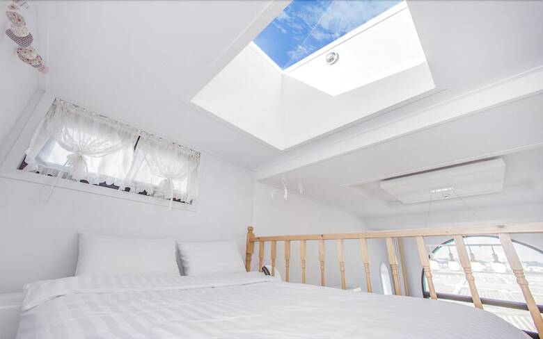 Attirance Pool Villa Pension