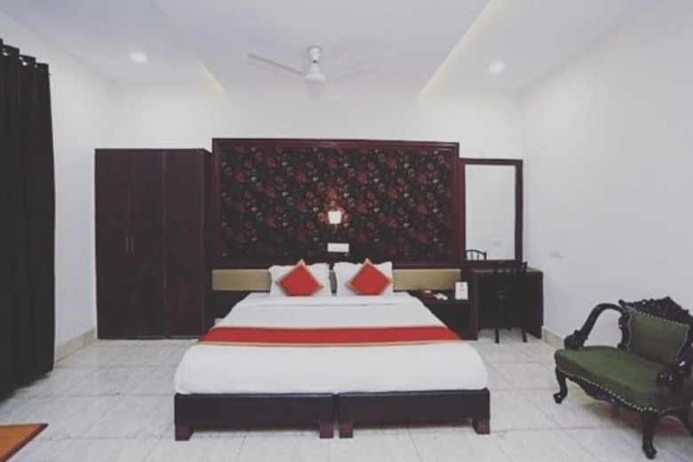 Hotel Navrang