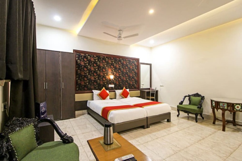 Hotel Navrang