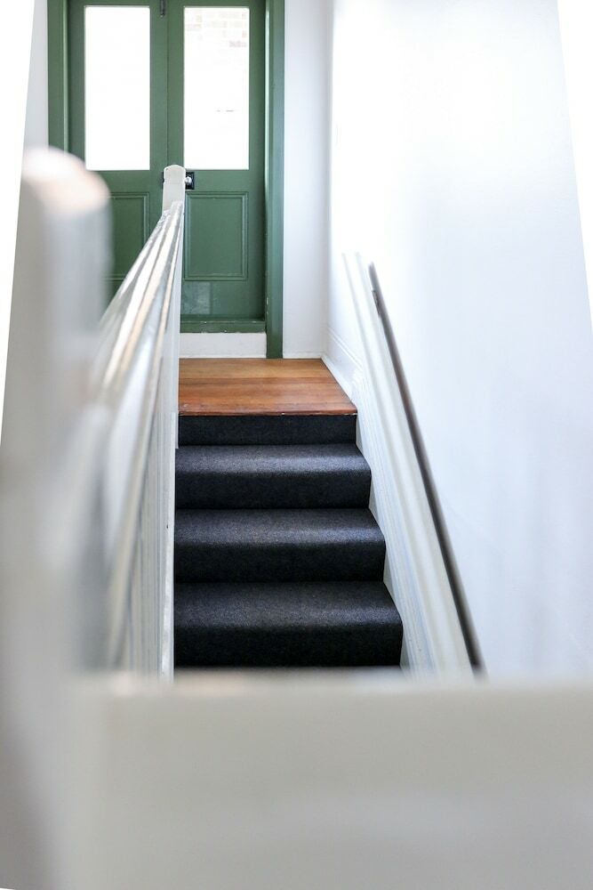 Discover The Rocks - Heritage House