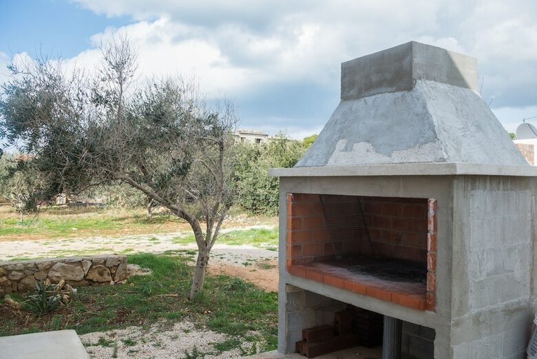 Apartment Radovic Nives