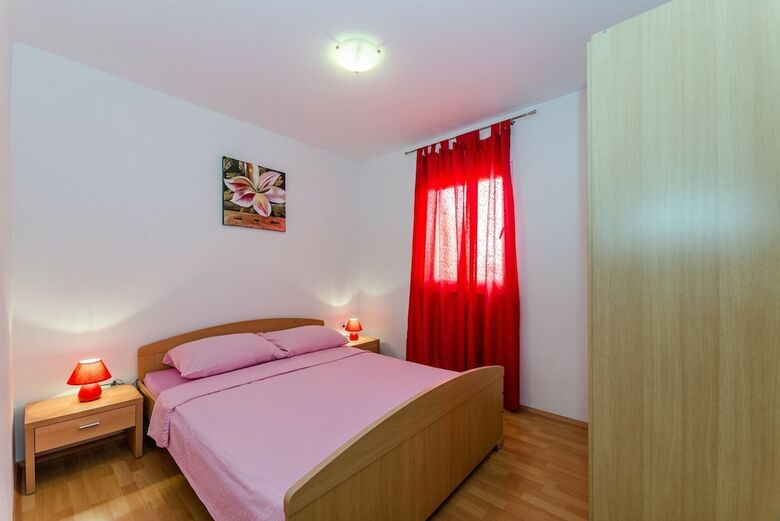 Apartments Jakovljevic