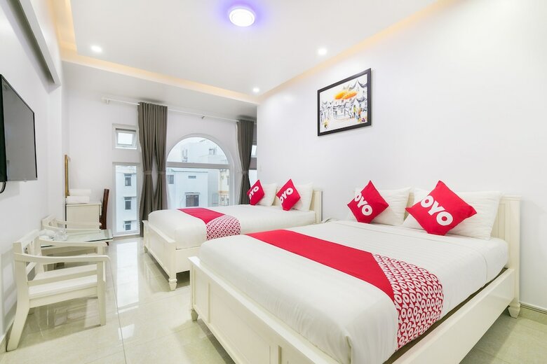 Oyo 652 Monaco Hotel