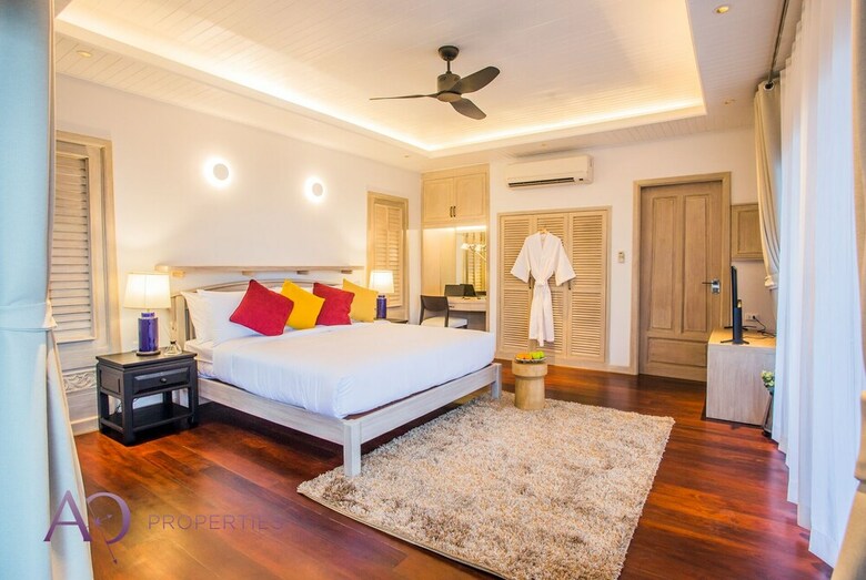 Kamala Class-pan Seaview Villa